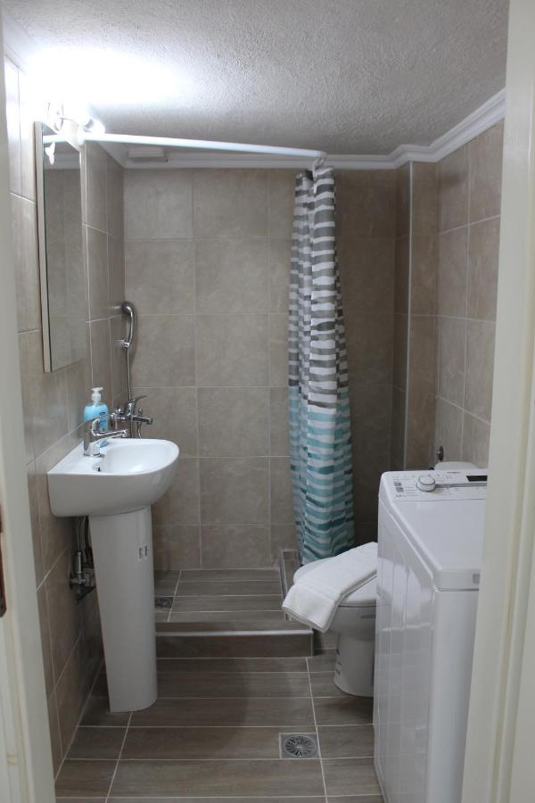 Analev Apartment Néa Péramos Εξωτερικό φωτογραφία